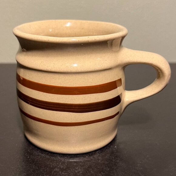 Two (2) Vintage HARTSTONE POTTERY Ohio Stoneware Factory Mugs ~ Tan w/ Stripes - Picture 5 of 11